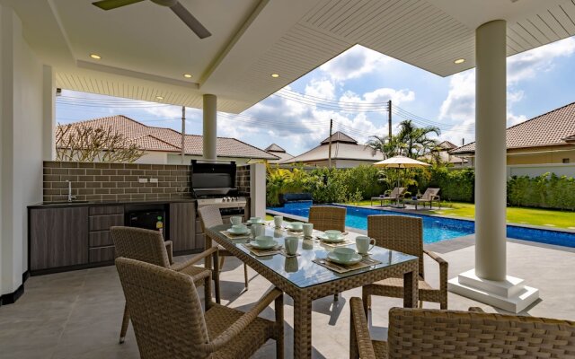 Modern 3 Bedroom Pool Villa MS24