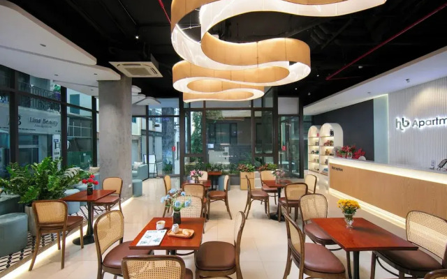 HB Serviced Apartment - Lac Long Quan