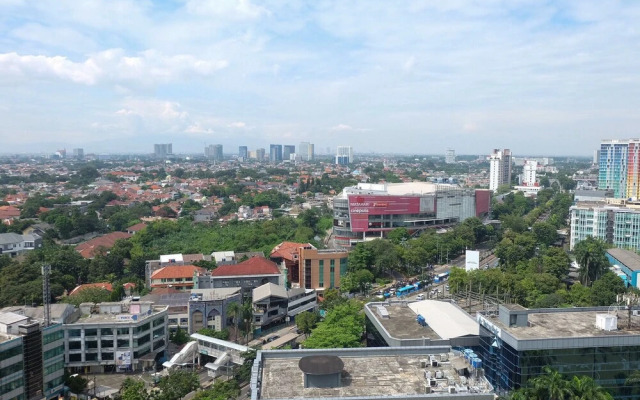 Elegant And Comfort 2Br Apartment At Royal Olive Residence