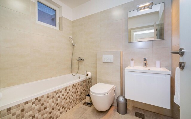 Stunning Home in Posedarje With 4 Bedrooms, Wifi and Outdoor Swimming Pool