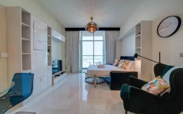 Lovely studio in Business Bay