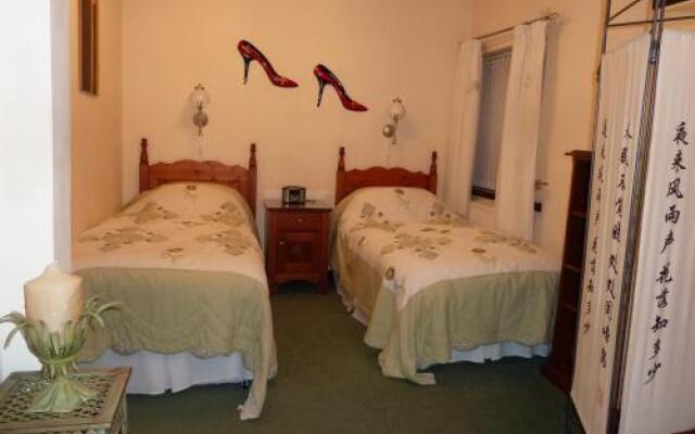 Smithy Lodge Guest House