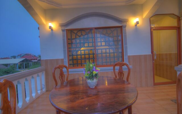 Kirin Marry Angkor Villa