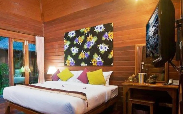 Lipa Bay Resort