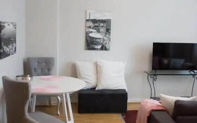 Kotimailma Aina Lahes Suite Hamenk