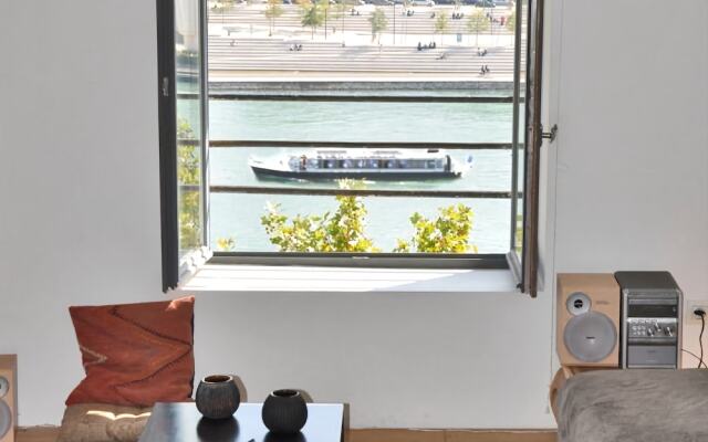 Honorê - Hôtel Pour Nomades Rêveurs - 3 Quai Gailleton