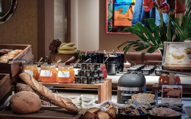 LUME Boutique Hotel, Autograph Collection