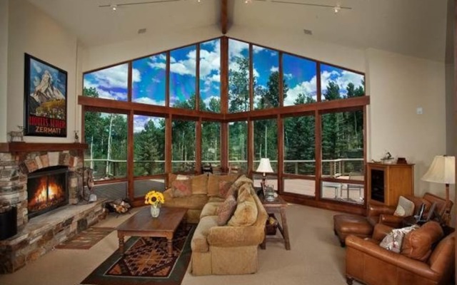 Pine Ridge - 5 Bedrooms Home