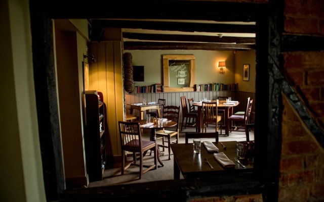 The Hawk Inn