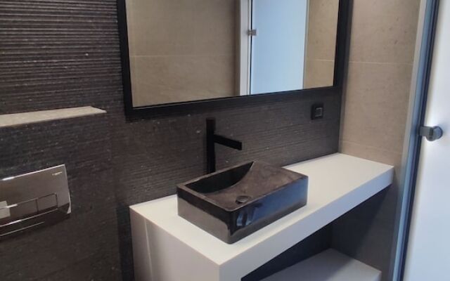 Summertime Signature Suites
