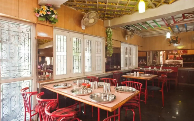 Hotel Saraswati
