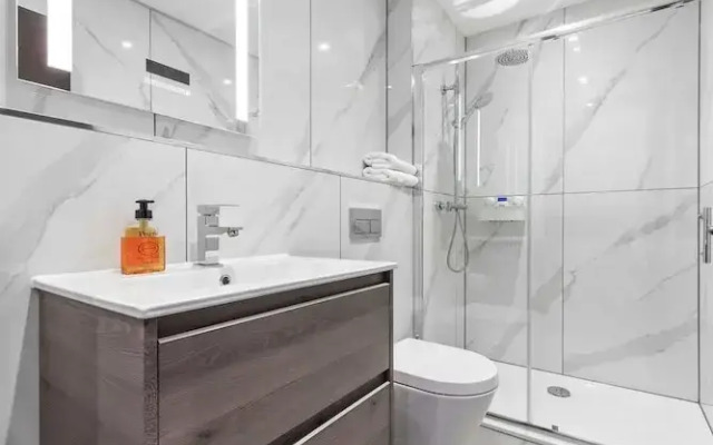 Serviced Studio Flat Near London Northern Line