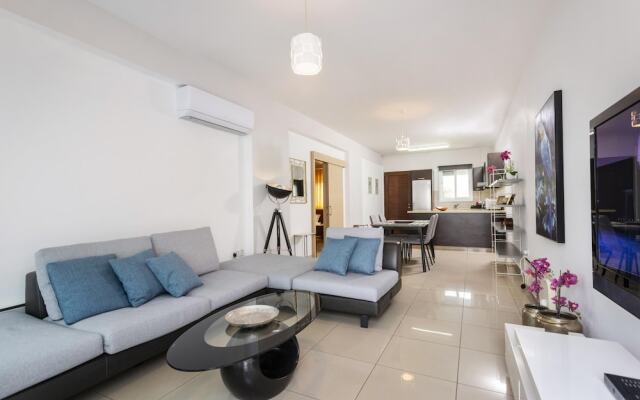Bay View Gardens Apt 3