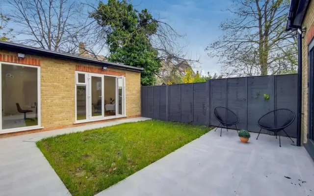 Brand New Luxury 2-bed Apartment in London