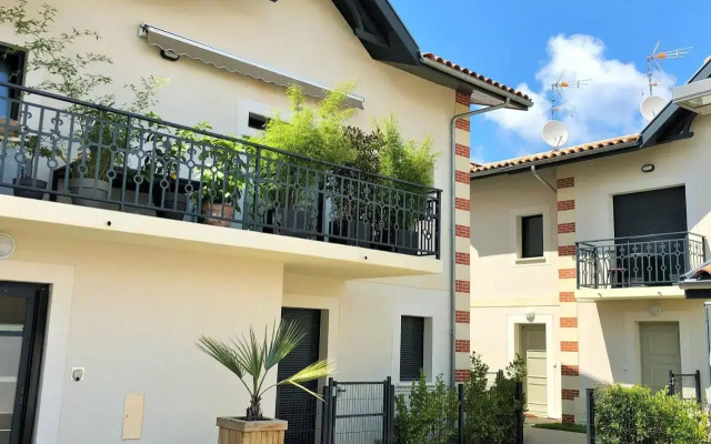 maison mitoyenne moderne quartier aiguillon RESIDENCE 7