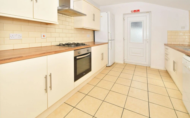 Townhouse @ 115 Walthall Street Crewe