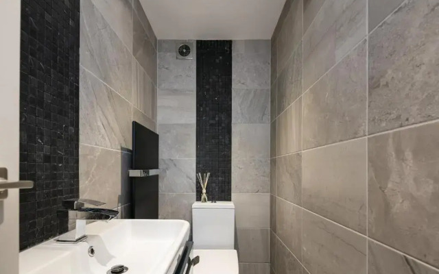 Rest & Recharge - Koi House