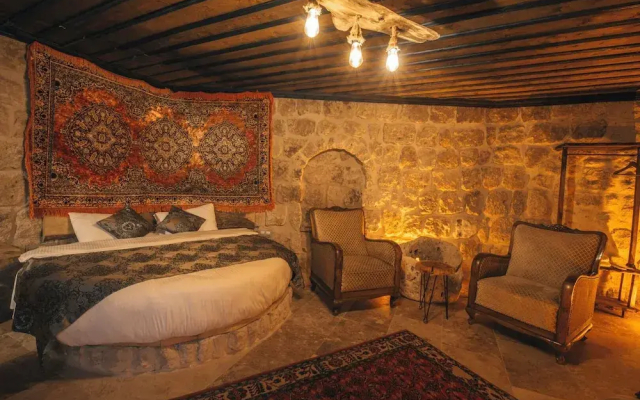 Lubberona Cave Cappadocia