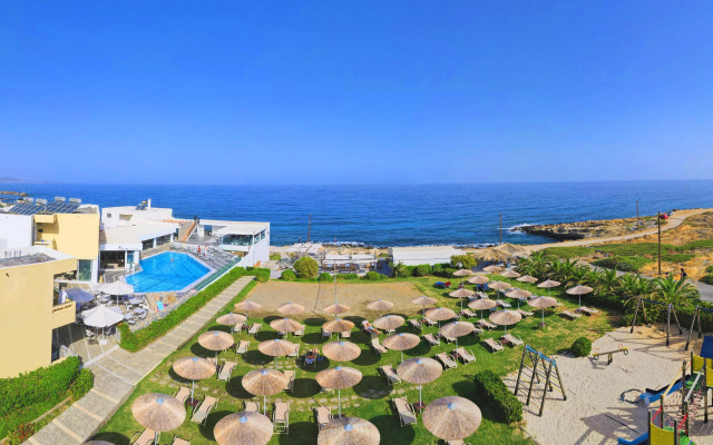 Sissi Bay Resort