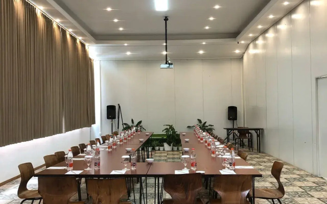 Hotel Lereng Bromo