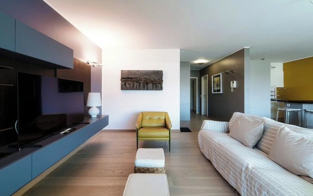 Sandi Luxury Apartment
