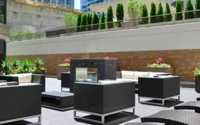 Furnished Suites Near Navy Pier
