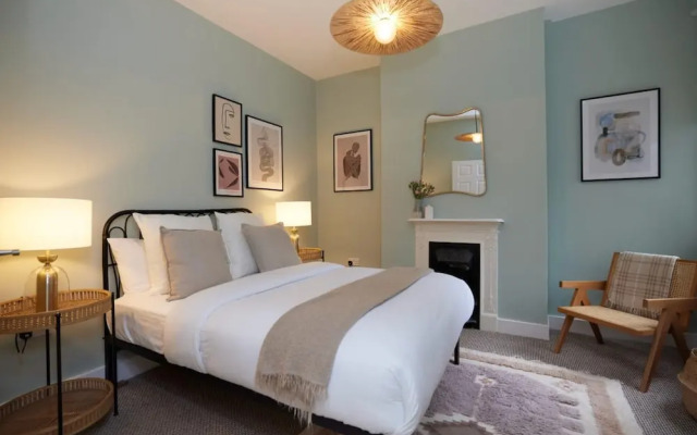 The Mitcham Hideout - Lovely 2bdr Flat With Garden