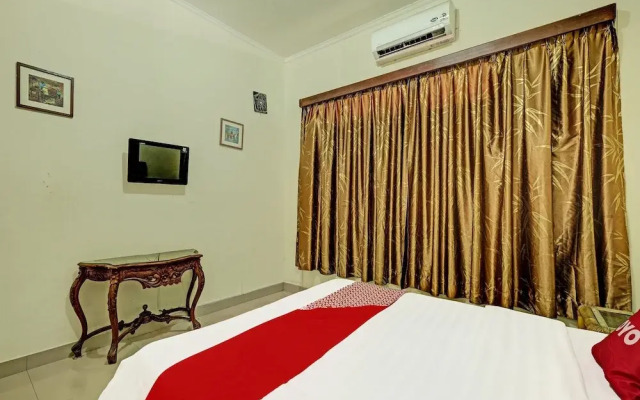 OYO 91596 Hotel Rajadani