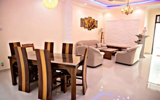 Priyalanka Aprtments
