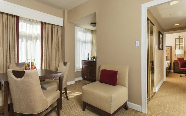 King George Hotel - Image 5