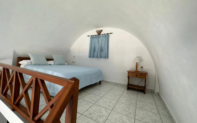 Paradisos Oia