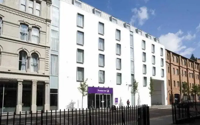 Premier Inn Belfast City Cathedral Quarter