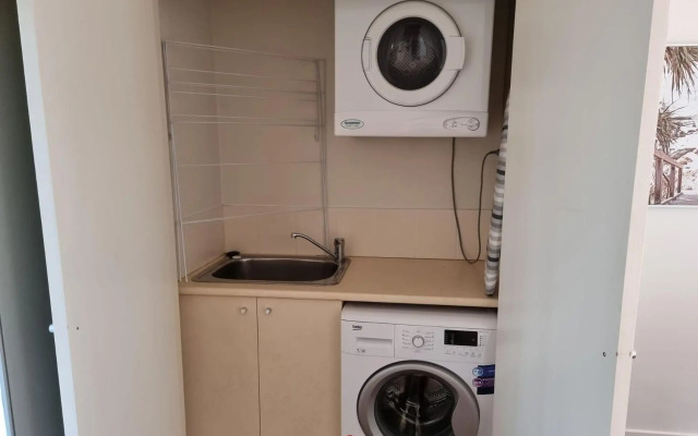 BEATONS BEACH FRONT STUDIO - Inverloch