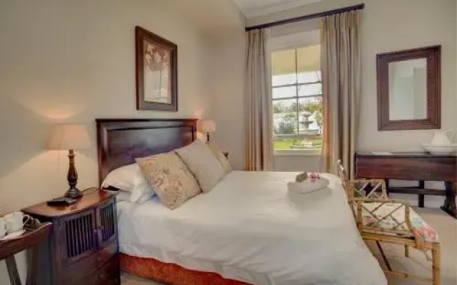 Clementine Guesthouse