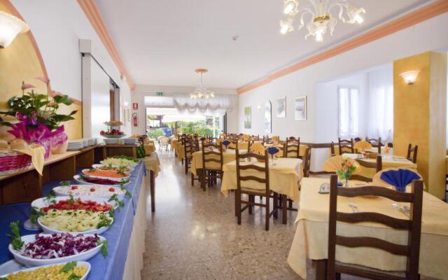Hotel Atenea
