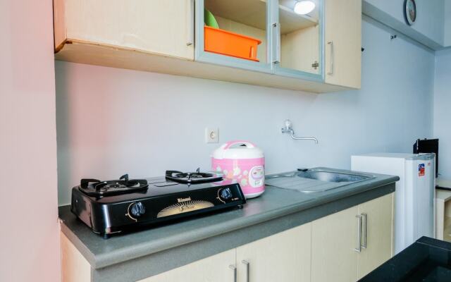 Simply And Comfy Studio Room At The Habitat Apartment