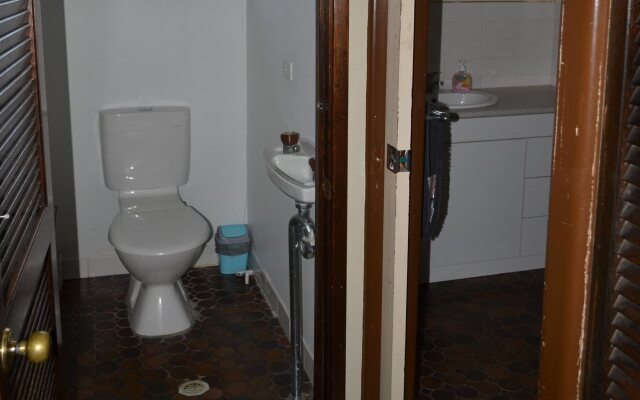 Hakata Inn Guest House