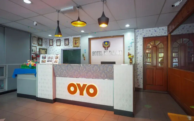 DJ Hotel Lumut by OYO Rooms