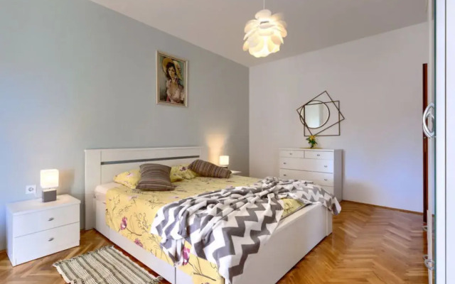 Apartment Ivanka Como