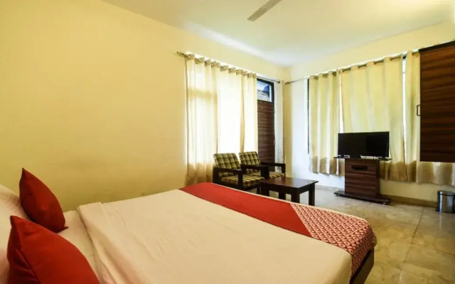 Dev Villa Guest House