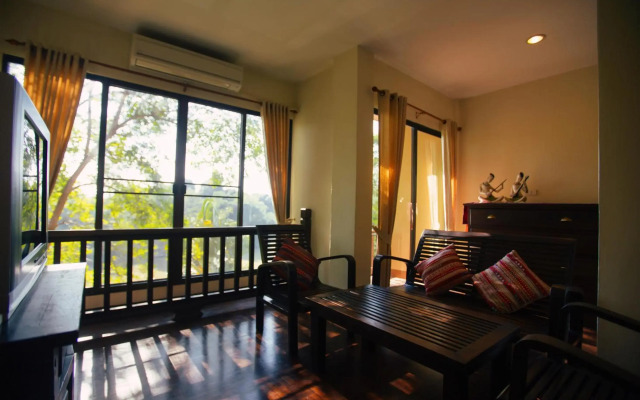 Villa San Pee Seua