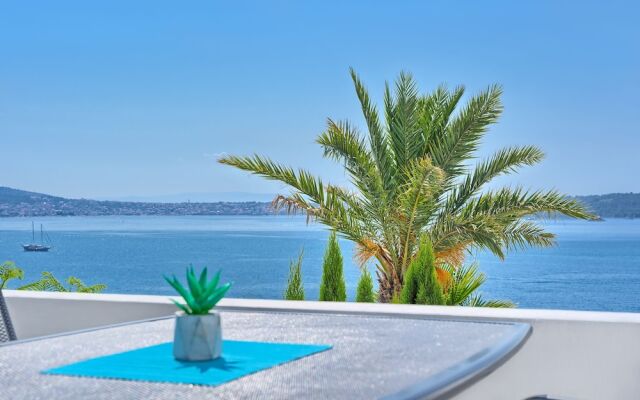 Apartment Lozovina - Panoramic Sea View