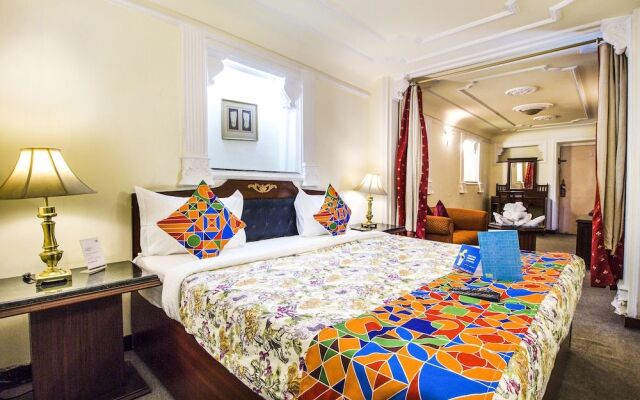 FabHotel Sugan Niwas Palace Bani Park