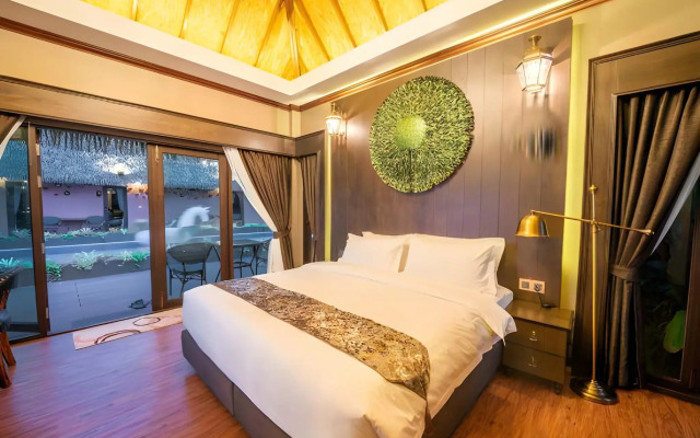Khum Damnoen Resort