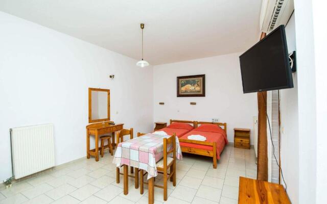 Erato Hotel Apartments