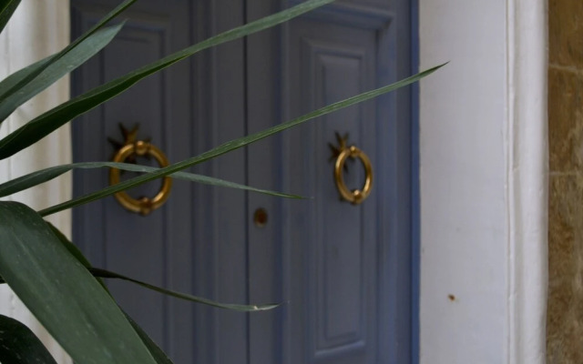 Sally Port City Pads