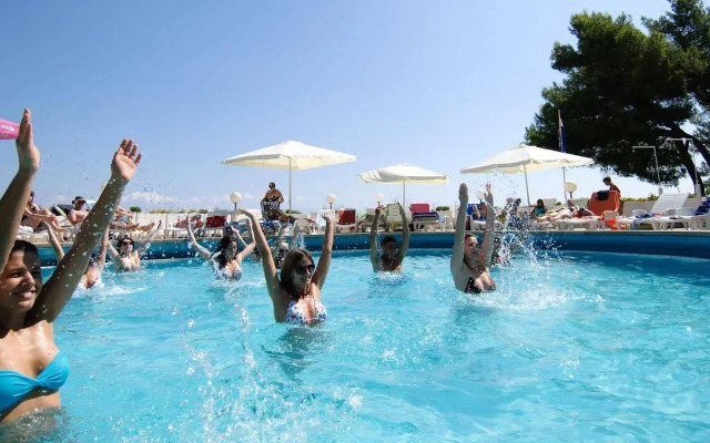 Adriatiq Resort Fontana Apt
