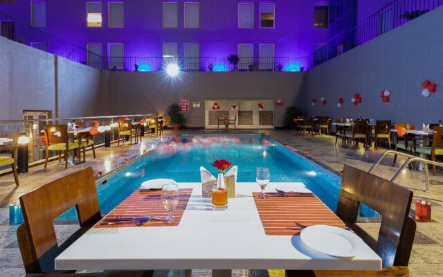 Sunday Hotel Chandigarh Zirakpur