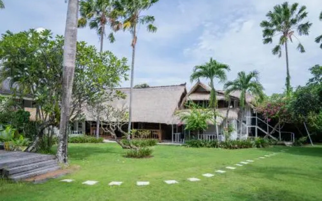 卡利斯别墅酒店(Villa Kalis)
