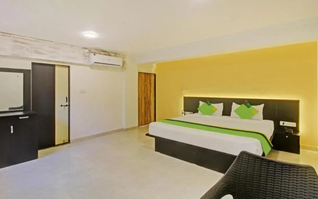 Treebo Trend Raaya Regency